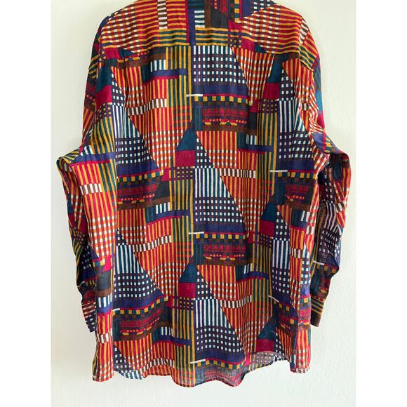 VINTAGE | Marcus by Neiman Marcus Linen Blend Abstract Pattern Button-Down Shirt - Picture 5 of 16